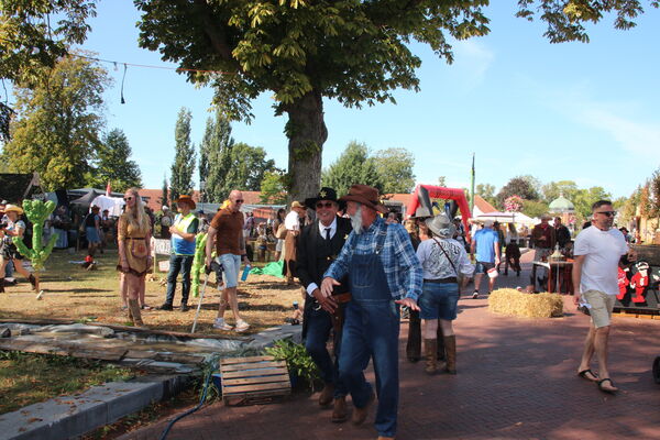 15bd9f65-d151-41ff-81ac-d27a74