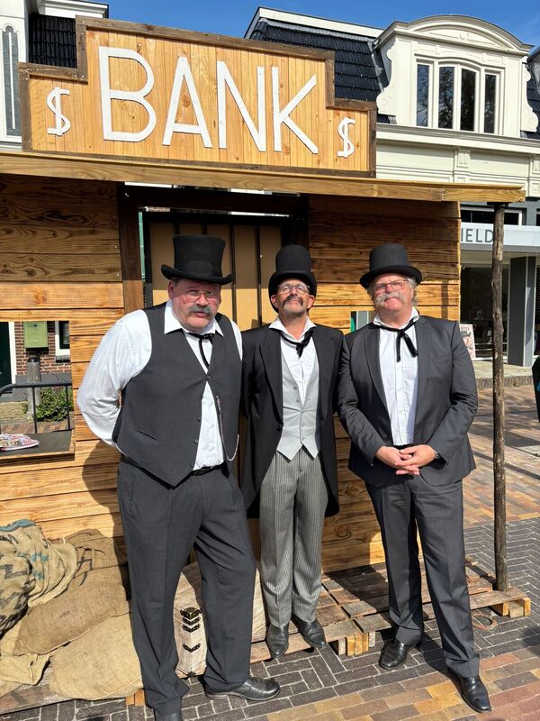 2b7d8313-cc8e-48b1-bf86-999773