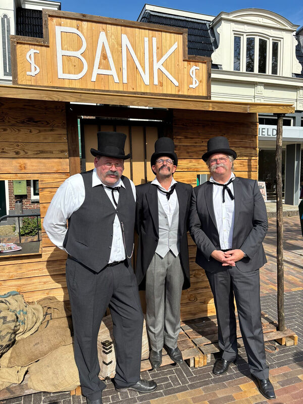 2b7d8313-cc8e-48b1-bf86-999773