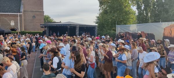 9a512e66-a27c-48d9-8e40-1d98af