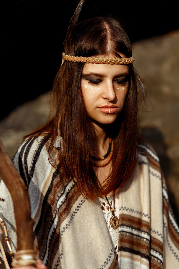 beautiful-native-indian-americ