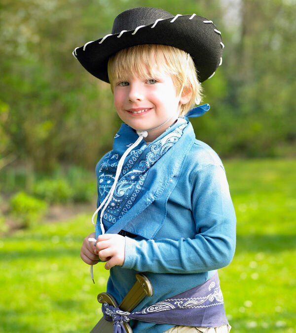 boy-wearing-a-cowboy-costume-2