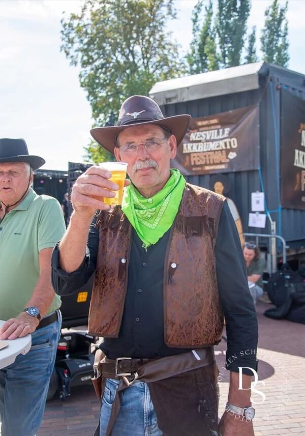 photo-2025-09-11-12-41-57j